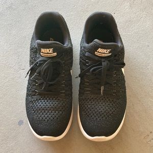 Nike Women’s Lunarepic Fkyknit 2